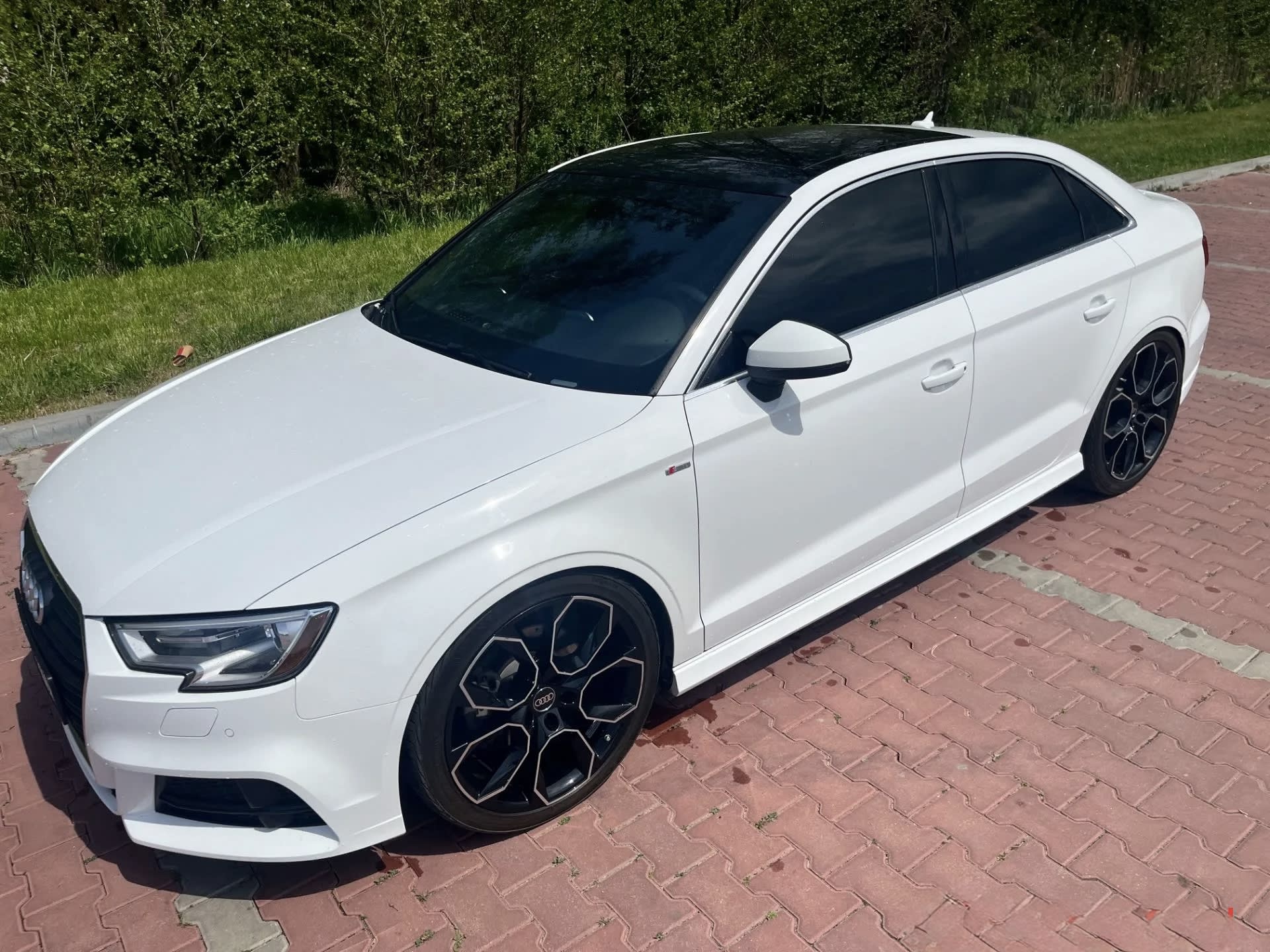 Zdjęcie 5 – Audi A3 8V 2.0 Sline,kamera,skóry, ok.300 KM ,śliczna