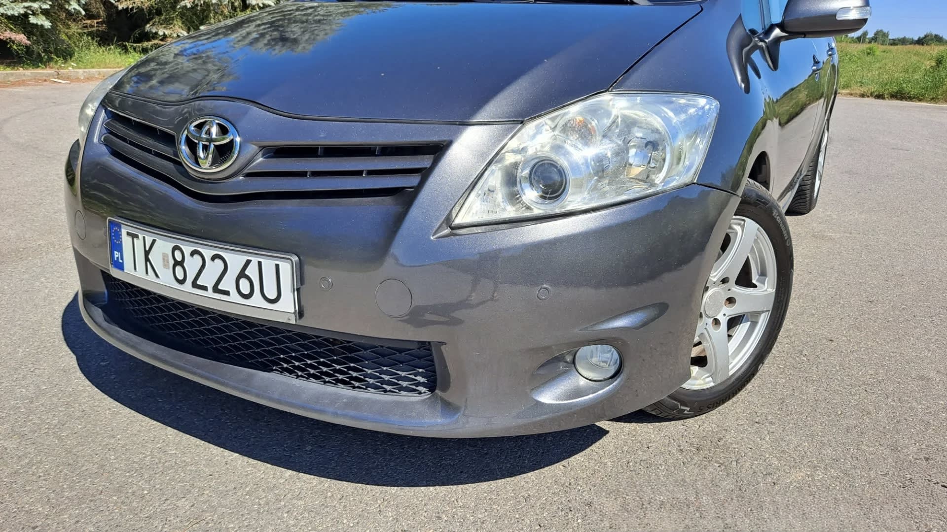 Zdjęcie 2 – Toyota Auris 2.0 Climatronic, czujniki parkowania