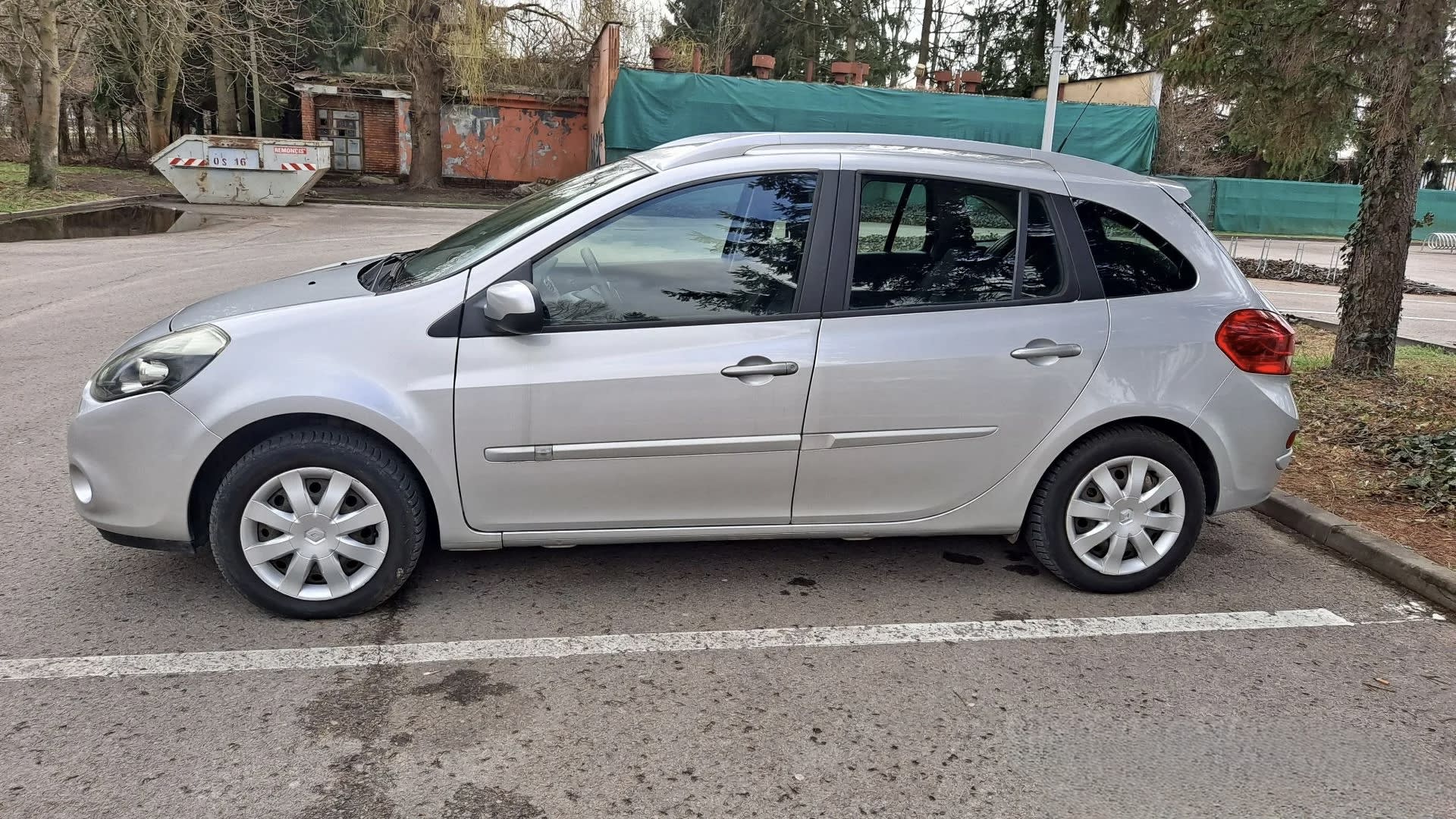 Zdjęcie 4 – Renault Clio 1.1